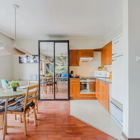 Slominskiego 7 P&o 公寓