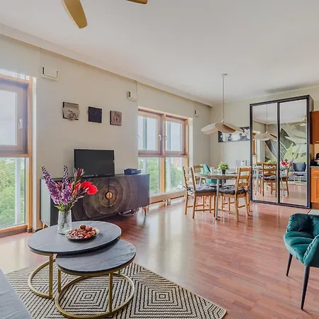 Slominskiego 7 P&o *