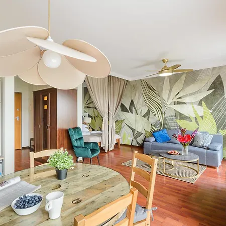 Slominskiego 7 P&o * Warsaw